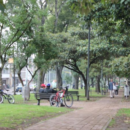 Hoteles Bogota Inn Park Way Zewnętrze zdjęcie