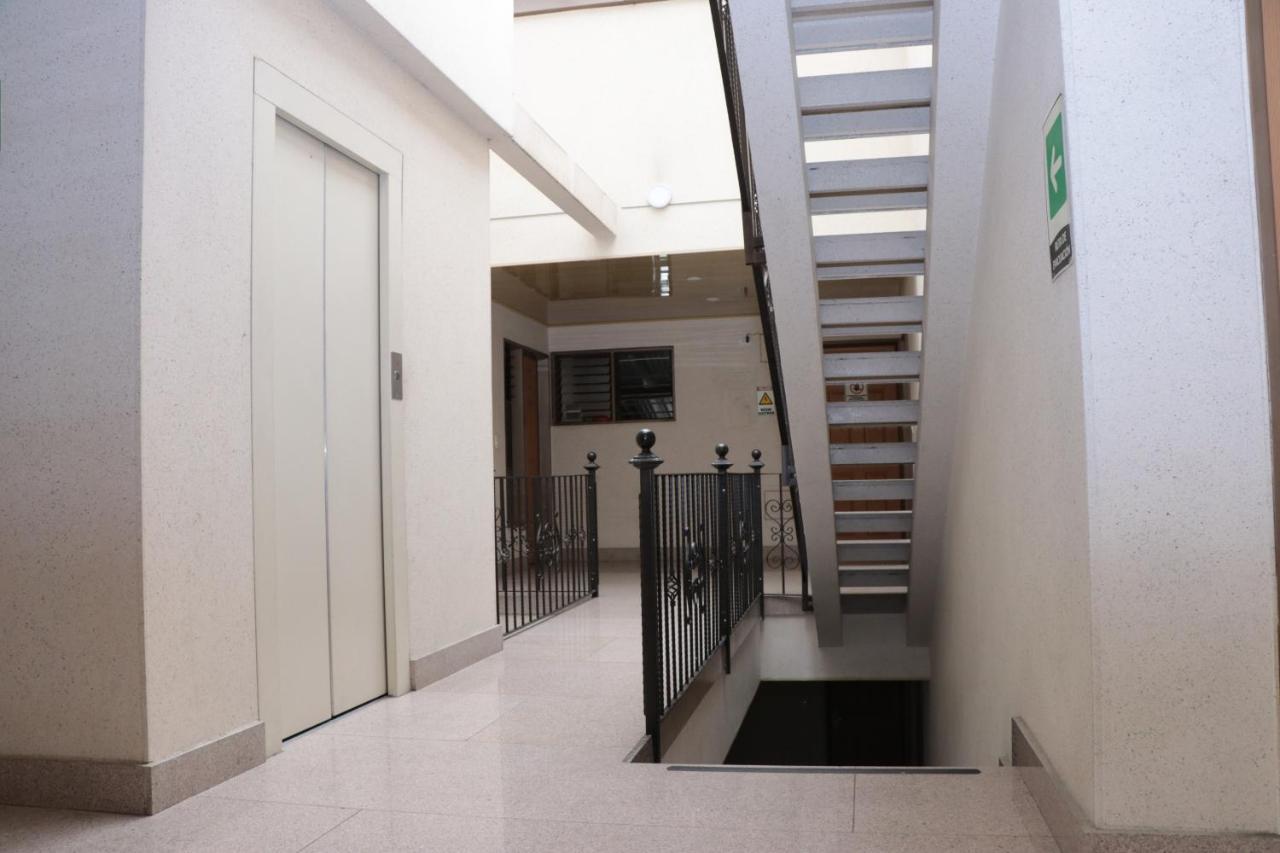 Hoteles Bogota Inn Park Way Zewnętrze zdjęcie